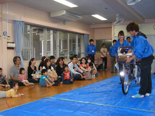 幼児2人同乗用自転車安全教室開催