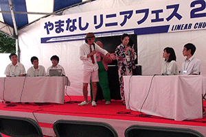 大崎高校ペーパージオラマ部がトークショーを開催