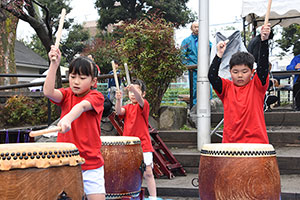 荏原南公園さくらまつり武蔵荏原太鼓