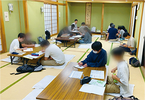 生活困窮世帯の中高生への学習支援事業活動写真