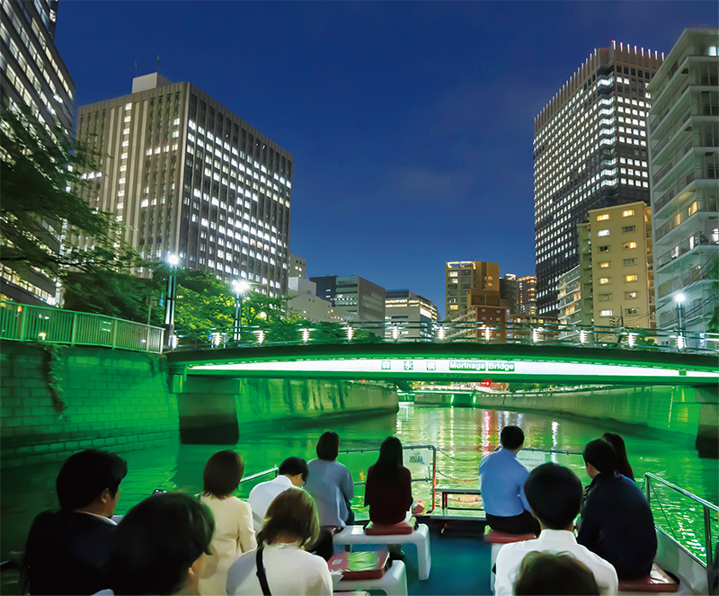 運航中の風景写真