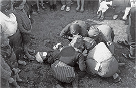 区内で行われた戦時下の防空演習写真