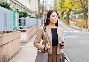 マイボトルを持参する写真