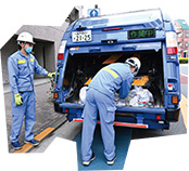 ごみ収集中の写真