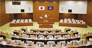 区役所本会議場写真