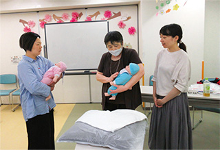 養成講座の実習の様子写真