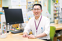 五反田図書館・司書さん写真