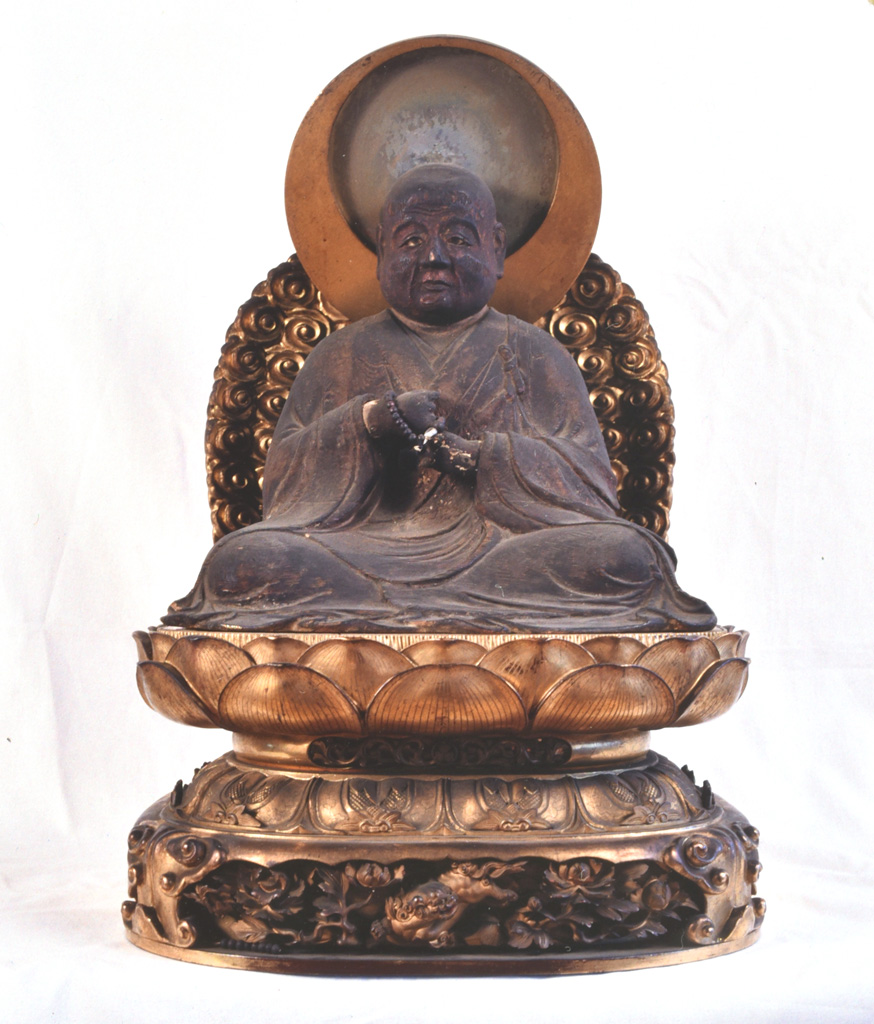 web_彫刻2_法禅寺_法然上人坐像.jpg