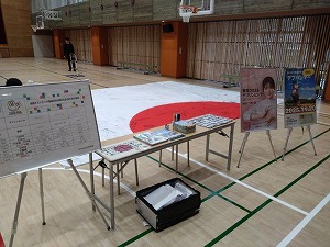 写真:ホッケー教室 デフリンピック啓発ブース1