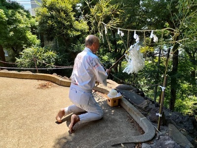 写真：品川神社富士塚山開き行事（品川丸嘉講社）