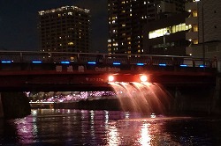 写真：御成橋放流3