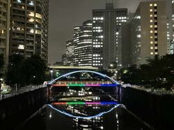 写真：鈴懸歩道橋（自殺予防週間）