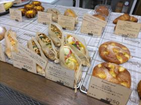 写真：BAGUETTE STAND陳列商品