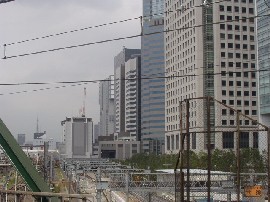 写真:品川駅東口地区の様子1