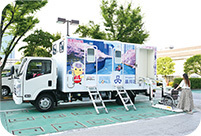 写真:トイレトラック