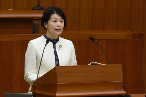 写真:区長があいさつしている様子