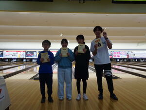 写真:高学年の部受賞者