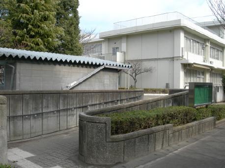 写真：八潮南バス停からの道順4