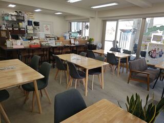 写真:カフェ店内
