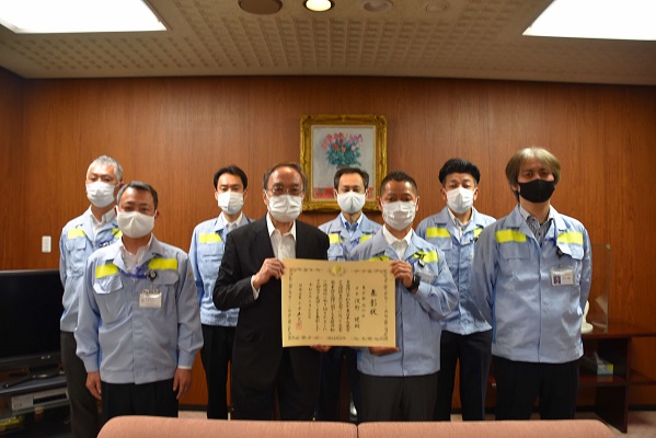 濱野区長と派遣されていた清掃事務所職員