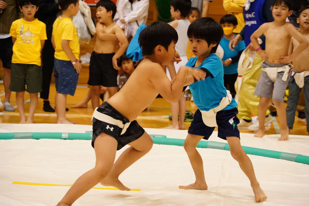 子供 相撲 わんぱく相撲選手権、２年ぶり 小学生力士が熱戦 石巻・明神社 ...