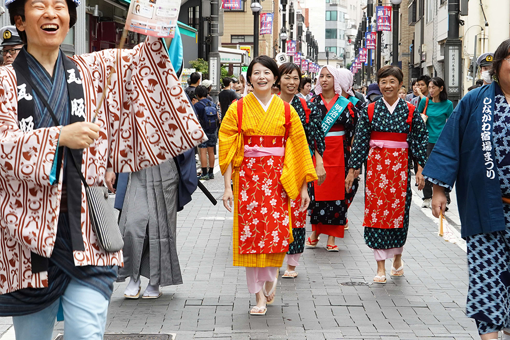 しながわ宿場まつり行列に参加した森澤区長の画像