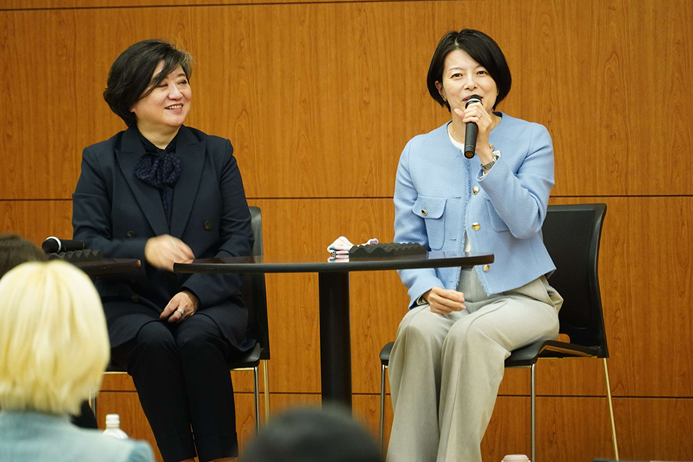 森澤区長とポーラ 及川さまの2ショット画像