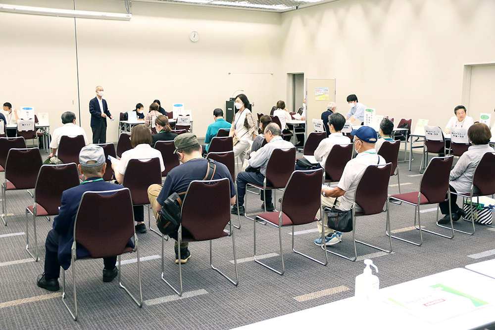 合同面接会場広めの画像