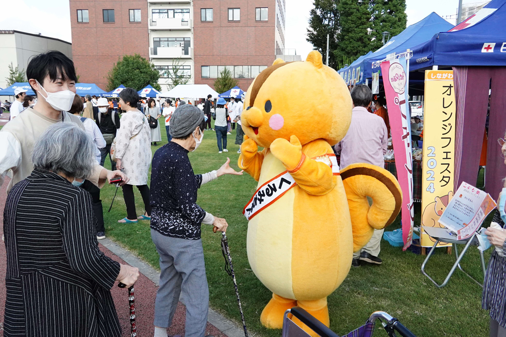 くるみちゃんと会場の様子