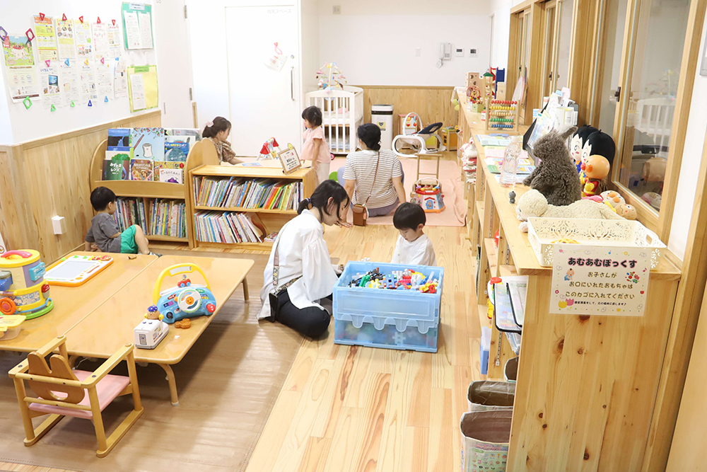 リニューアルオープンした中原児童センターの画像