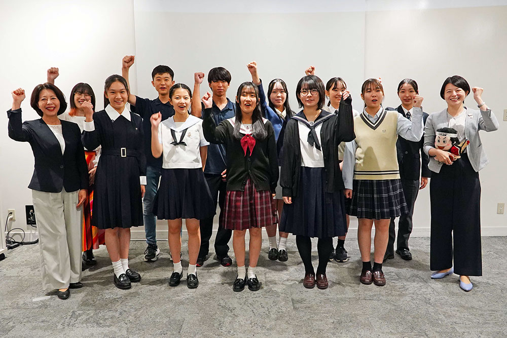 最終プレゼンテーション集合写真