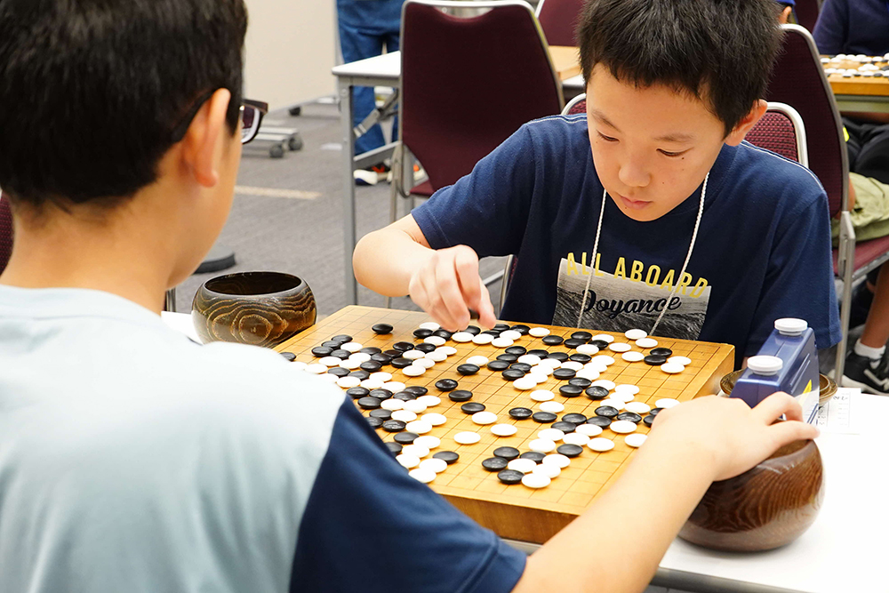 囲碁レクリエーション大会　決勝戦の様子
