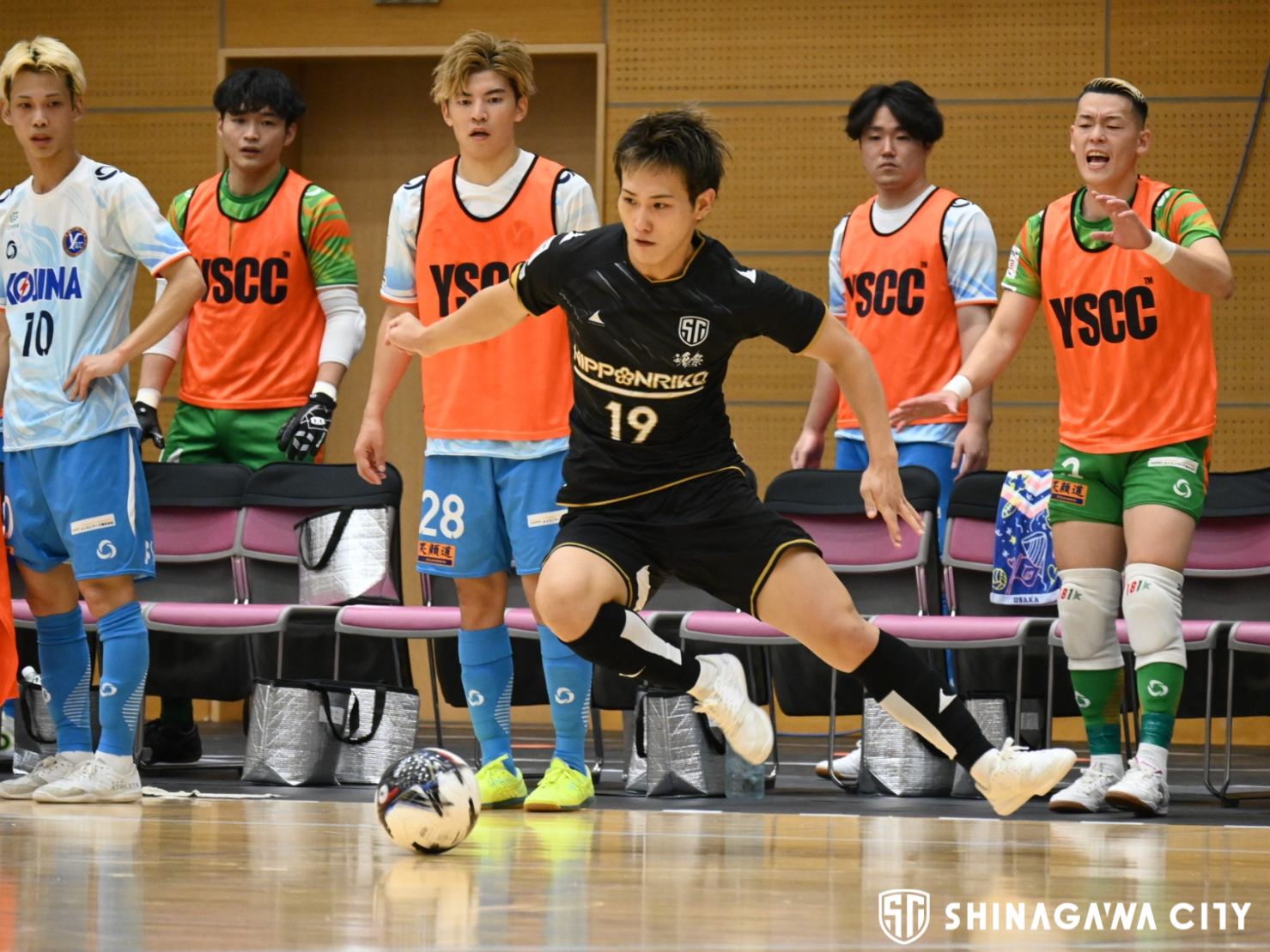 futsal_photo2.png