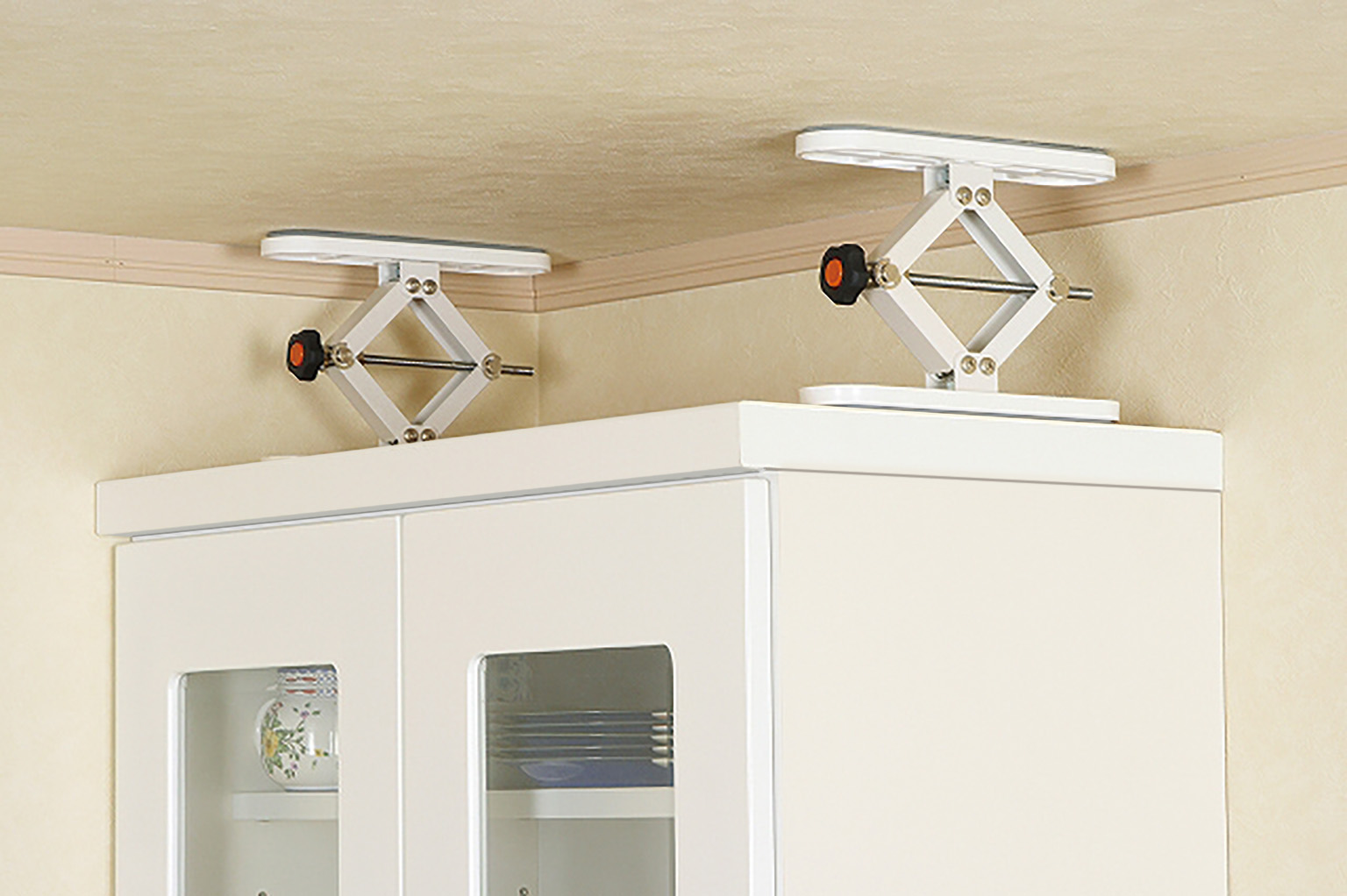 家具類転倒等対策器具購入費助成金４