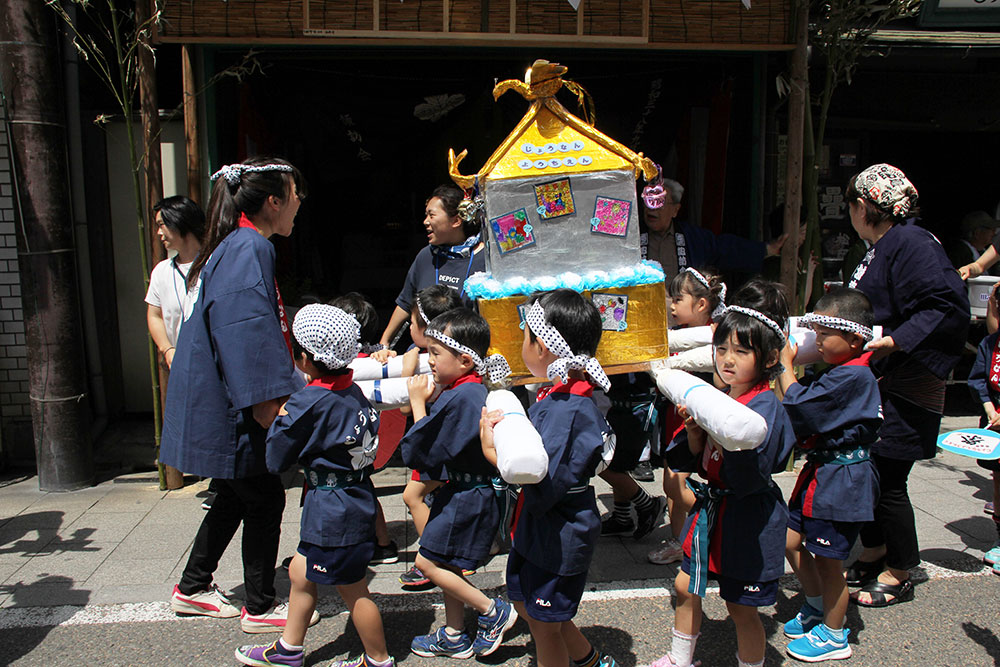 城南幼稚園神輿