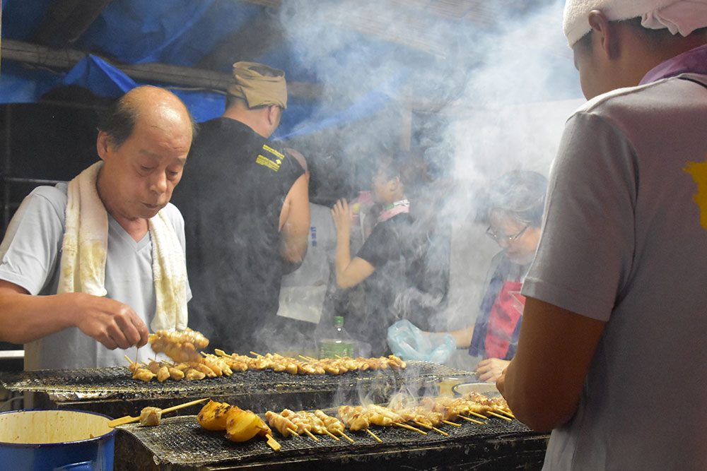 焼き鳥の模擬店