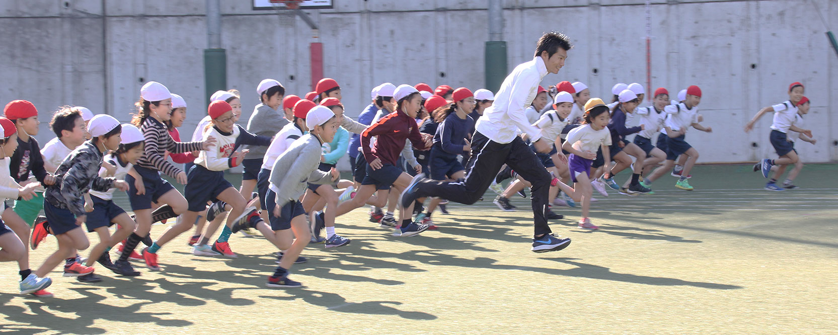 澤野大地講師と一緒に競争