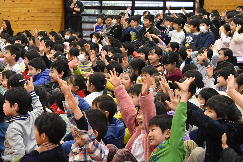 参加する子供たち