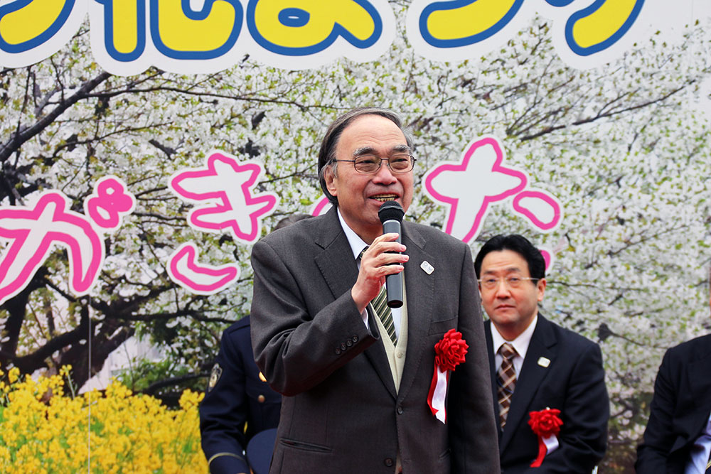 来賓あいさつ　濱野区長