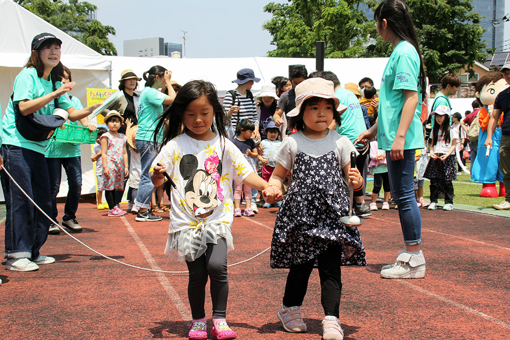 加藤学園オリソピック「クイズ！早押し障害物競争」