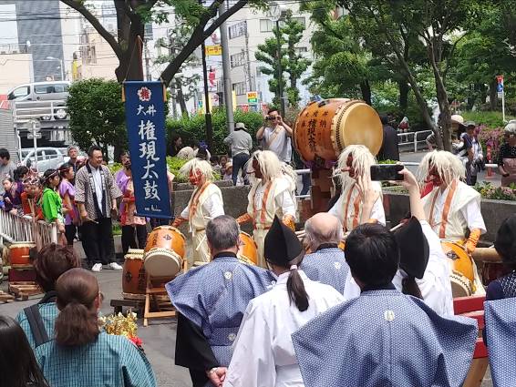 奉納太鼓