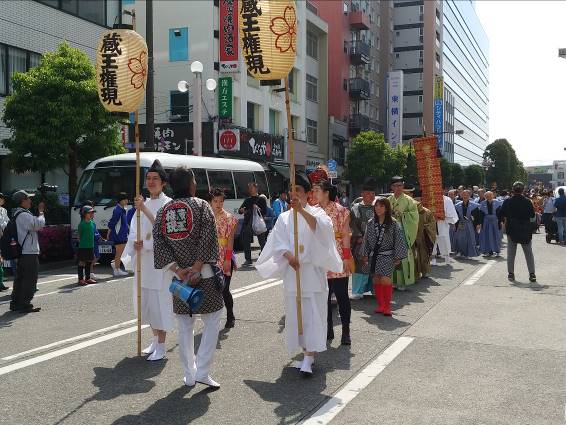 神幸祭行列