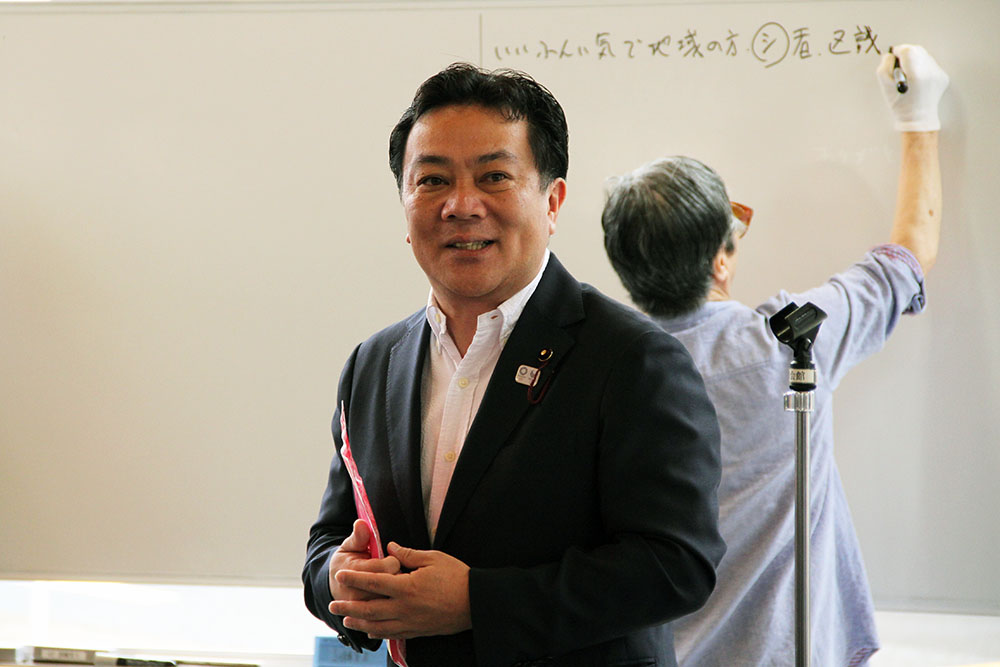 来賓あいさつ　渡辺 区議会議長