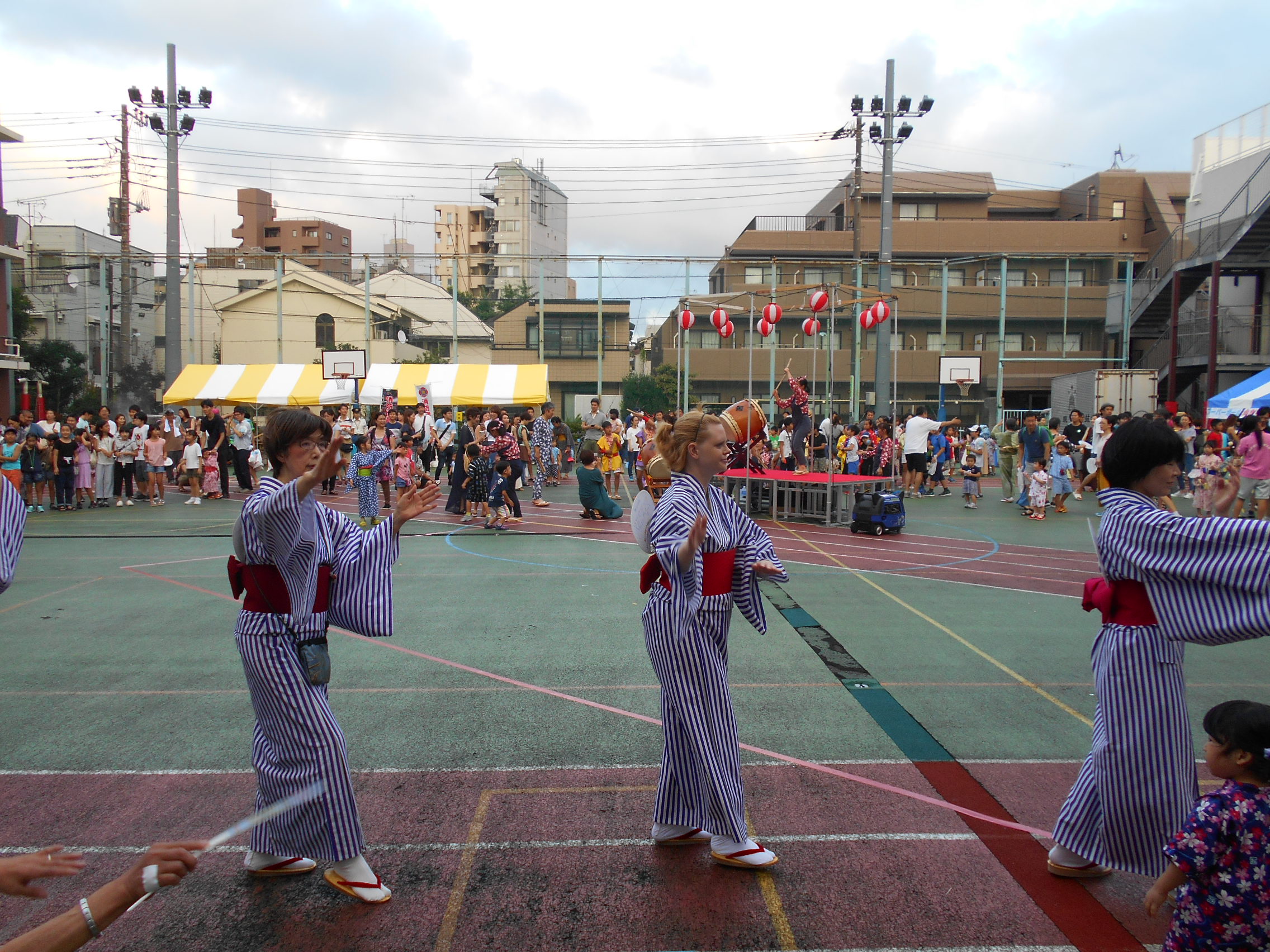 盆踊り