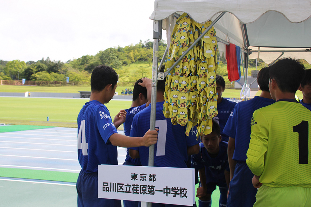 千羽鶴ならぬ”千匹ワン”