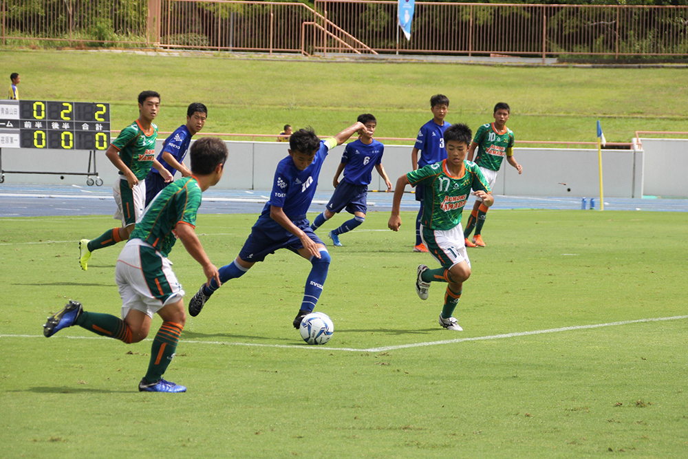 キャプテンの小川選手