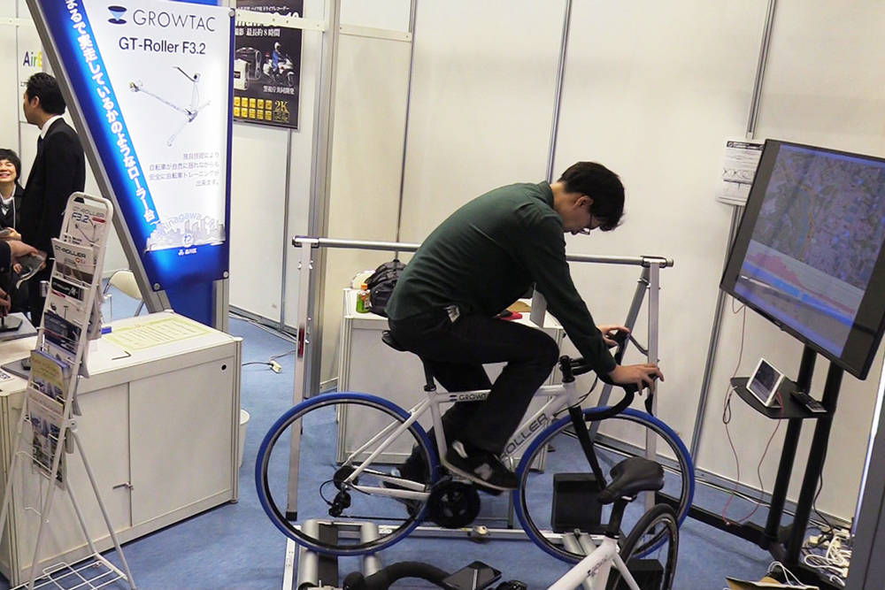 (株)グロータックのスポーツ自転車用ローラー台
