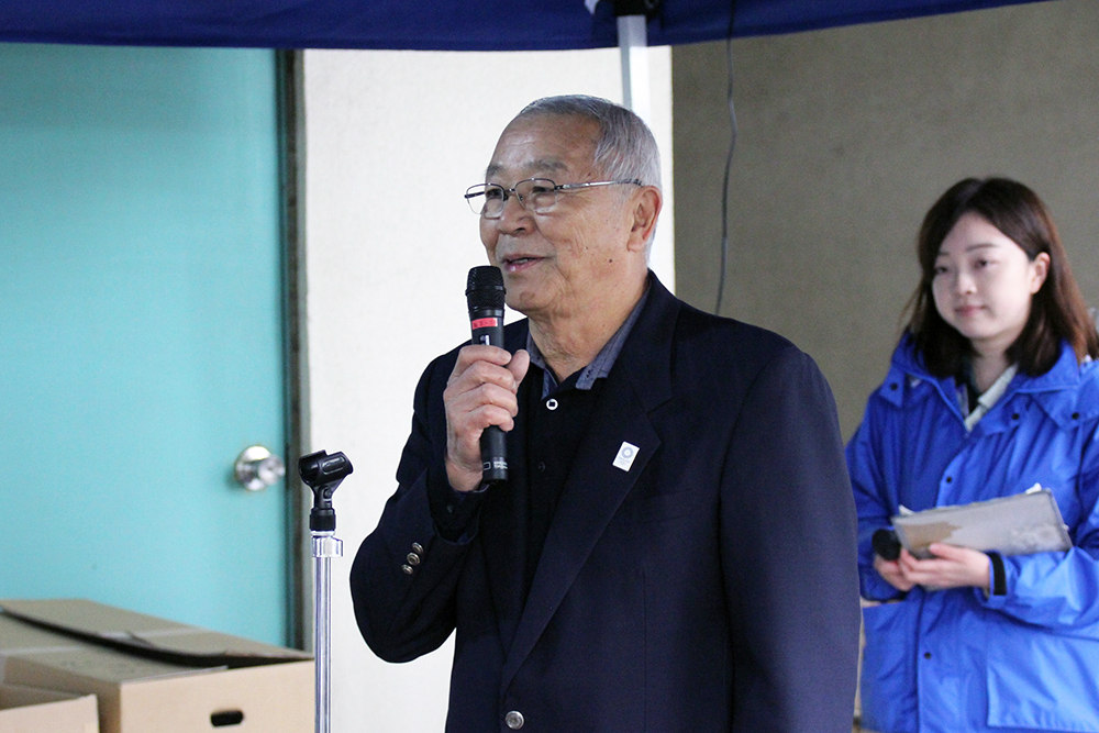 来賓あいさつ　有馬会長