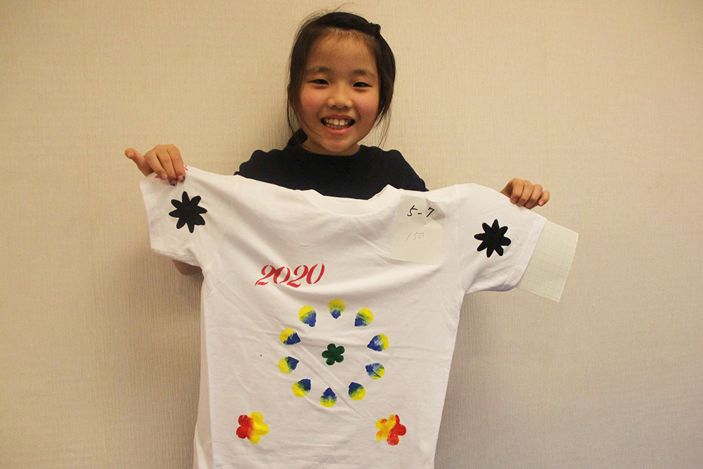 完成したＴシャツアート