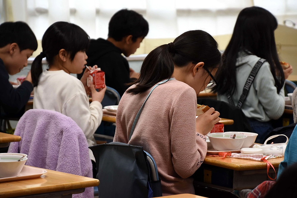 配膳の様子